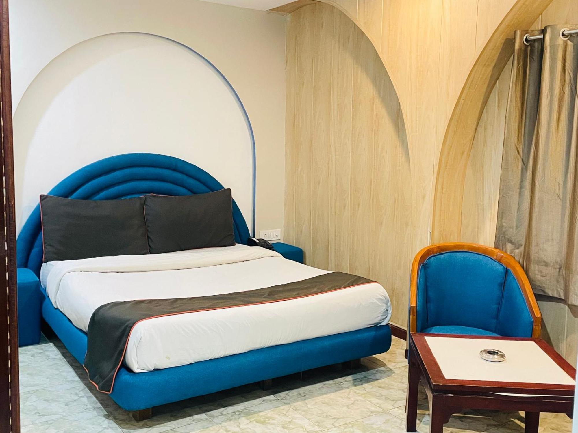 The Royal Presidency Inn Лакхнау Экстерьер фото