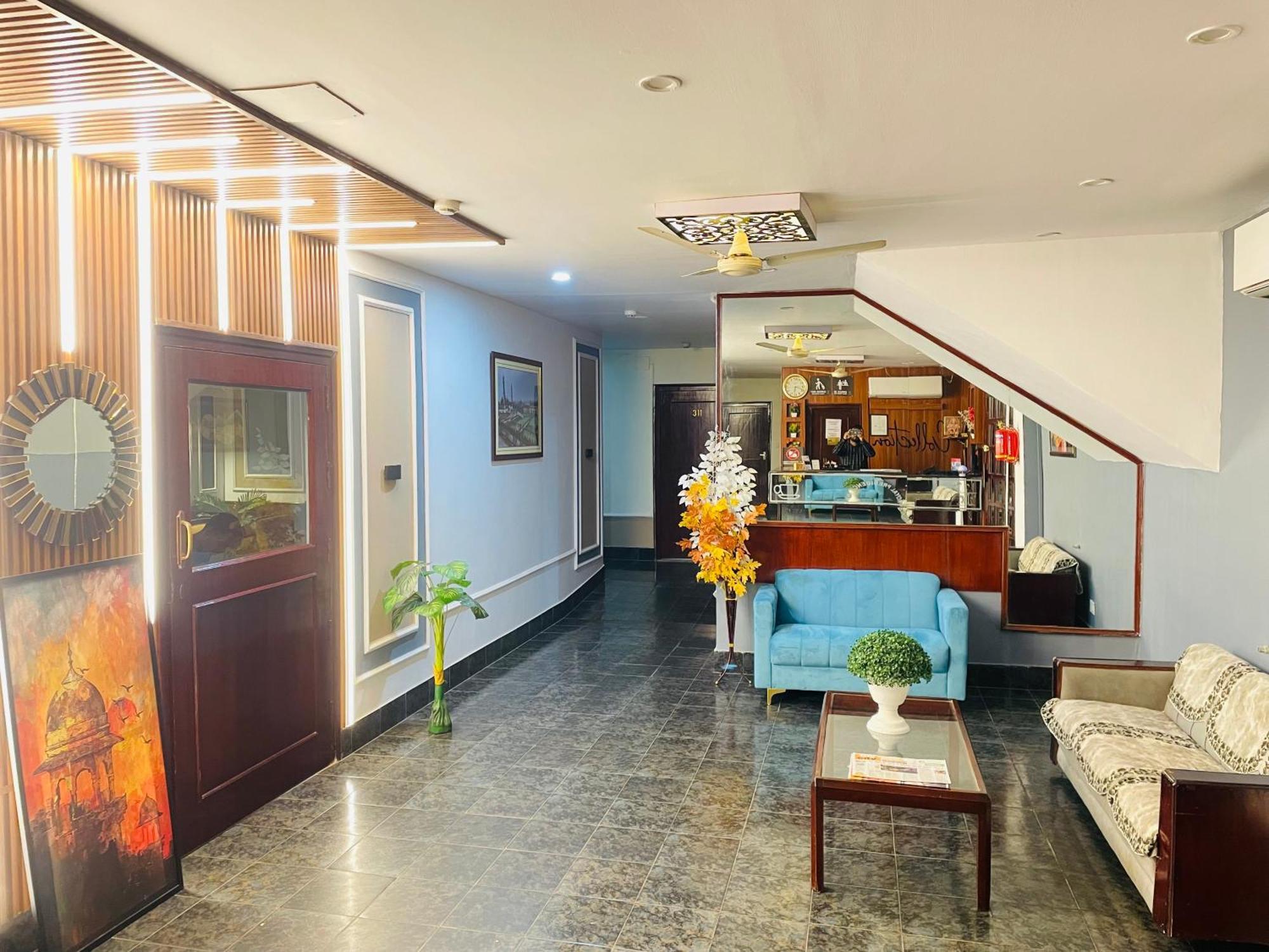 The Royal Presidency Inn Лакхнау Экстерьер фото