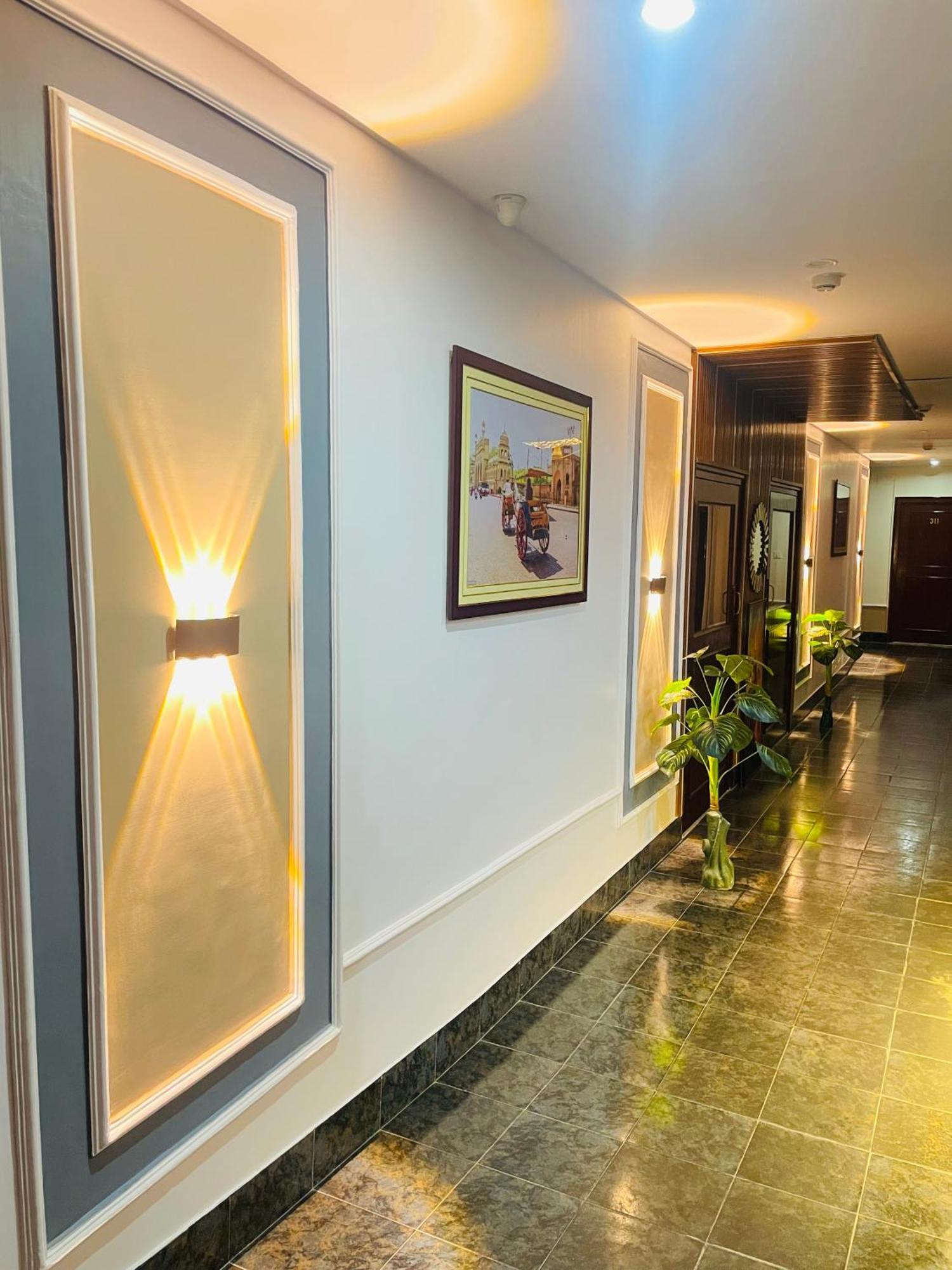 The Royal Presidency Inn Лакхнау Экстерьер фото